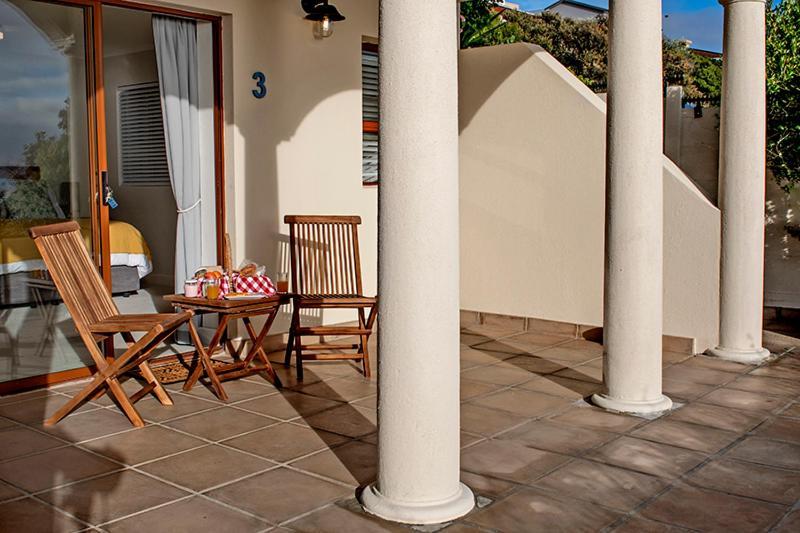 The Tides Bed & Breakfast Simon's Town Exterior photo